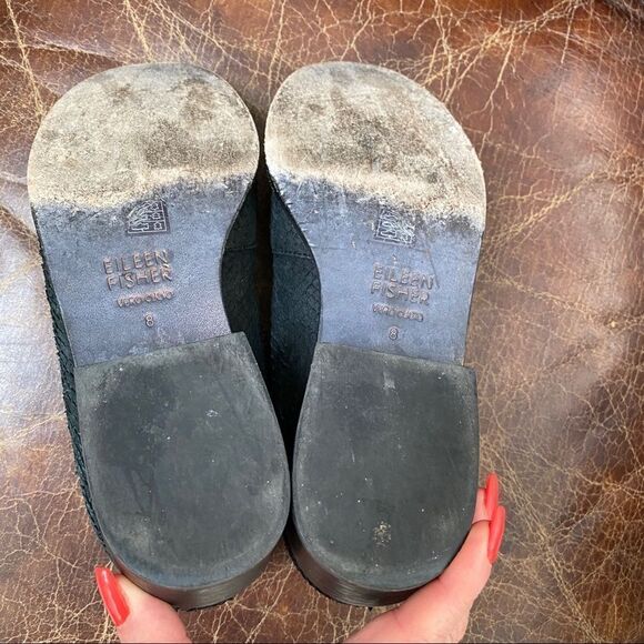 EILEEN FISHER black texture booties 8 - Picture 6 of 8